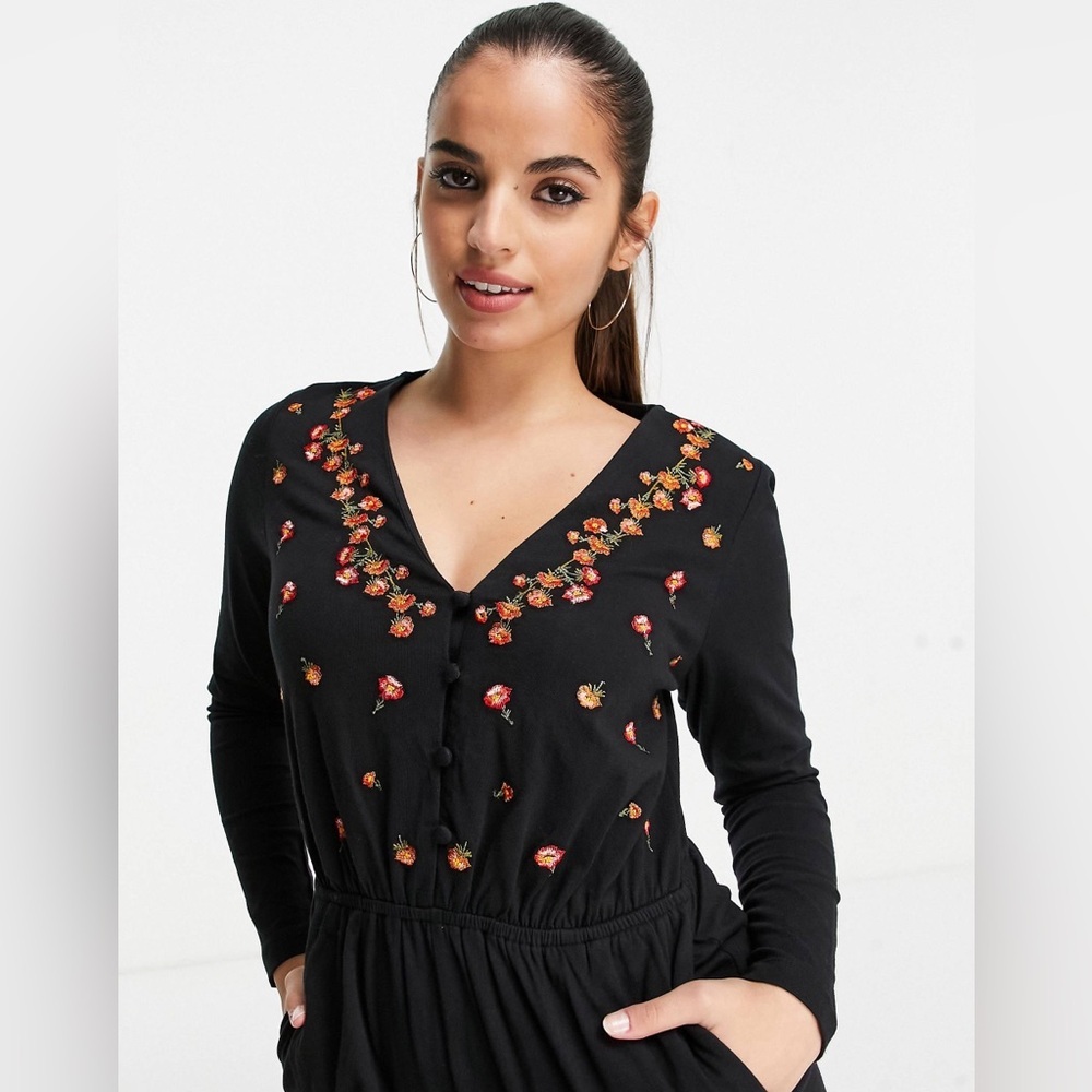 ASOS DESIGN button front embroidered tea jumpsuit in black - Picture 7 of 12